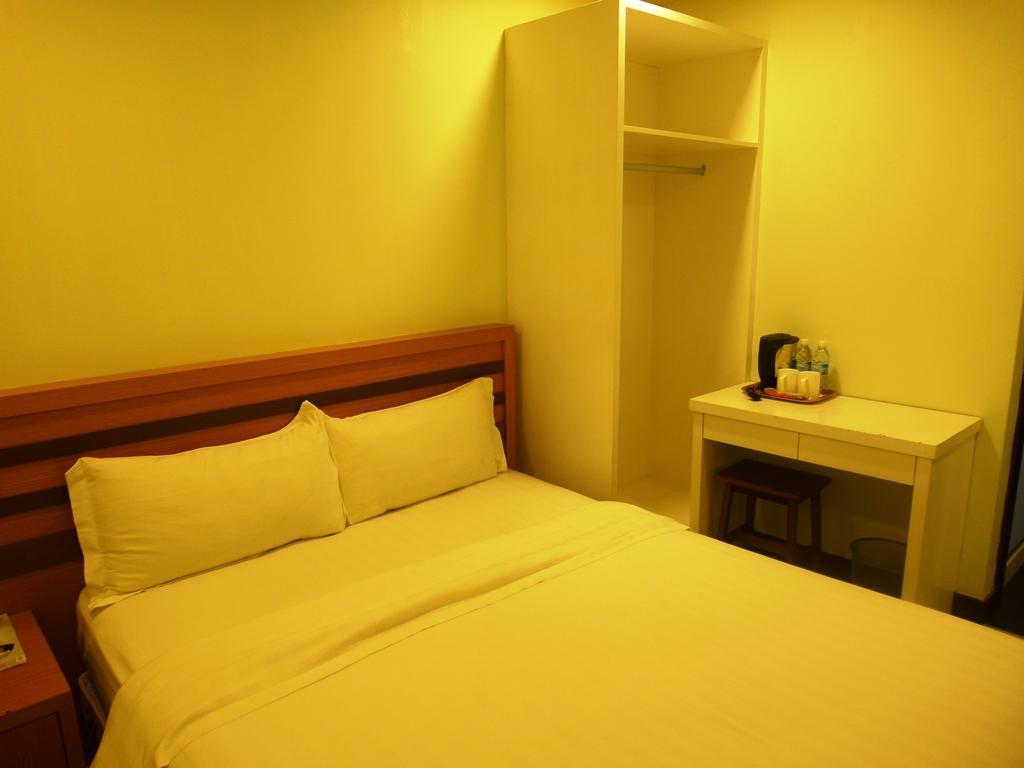 Transit Hotel Labuan Room photo